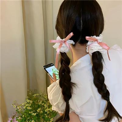 俊俏媳妇开明婆
